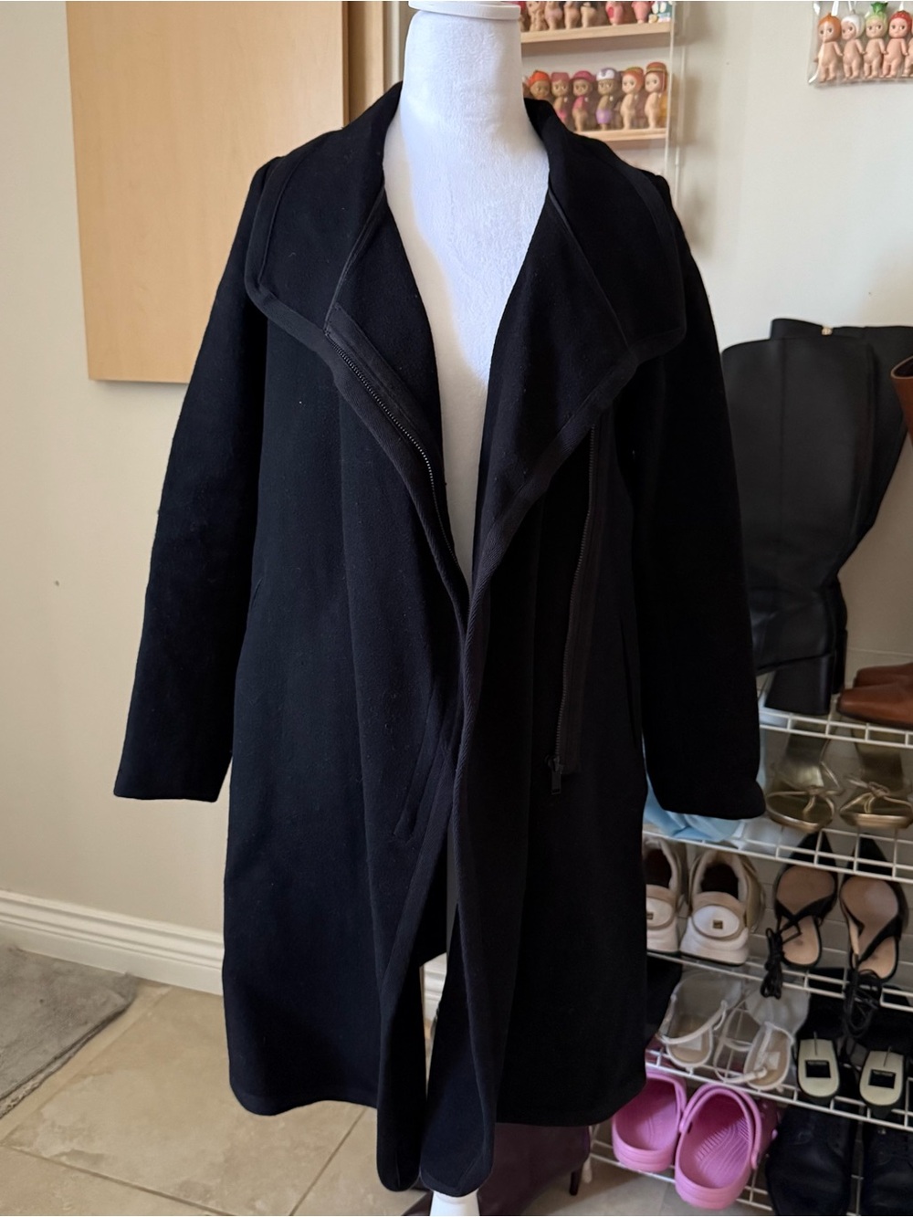 ARITZIA BABATON Black Wool Blend Asymmetrical Coat